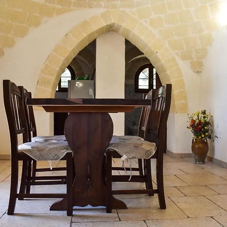 산비토데이노르만니 Trulli Monte Madre 빌라 외부 사진