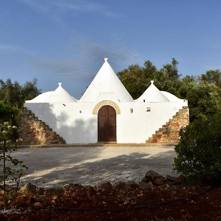산비토데이노르만니 Trulli Monte Madre 빌라 외부 사진