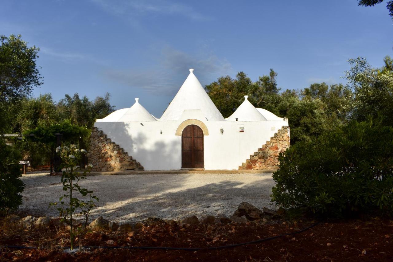 산비토데이노르만니 Trulli Monte Madre 빌라 외부 사진